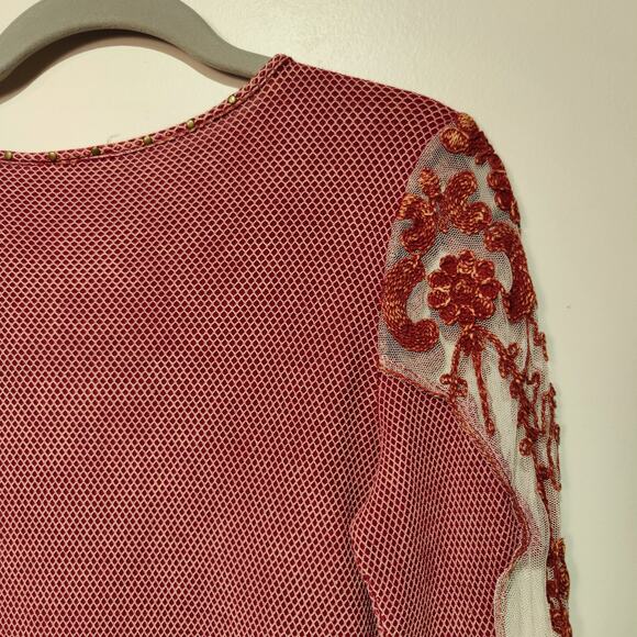 BKE Gimmick Y2K Red Sheer Mesh Lace Sleeve Long Sleeve Shirt Scoop Neck - Picture 4 of 5